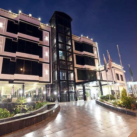 Azd Hotel Άμπχα Εξωτερικό φωτογραφία
