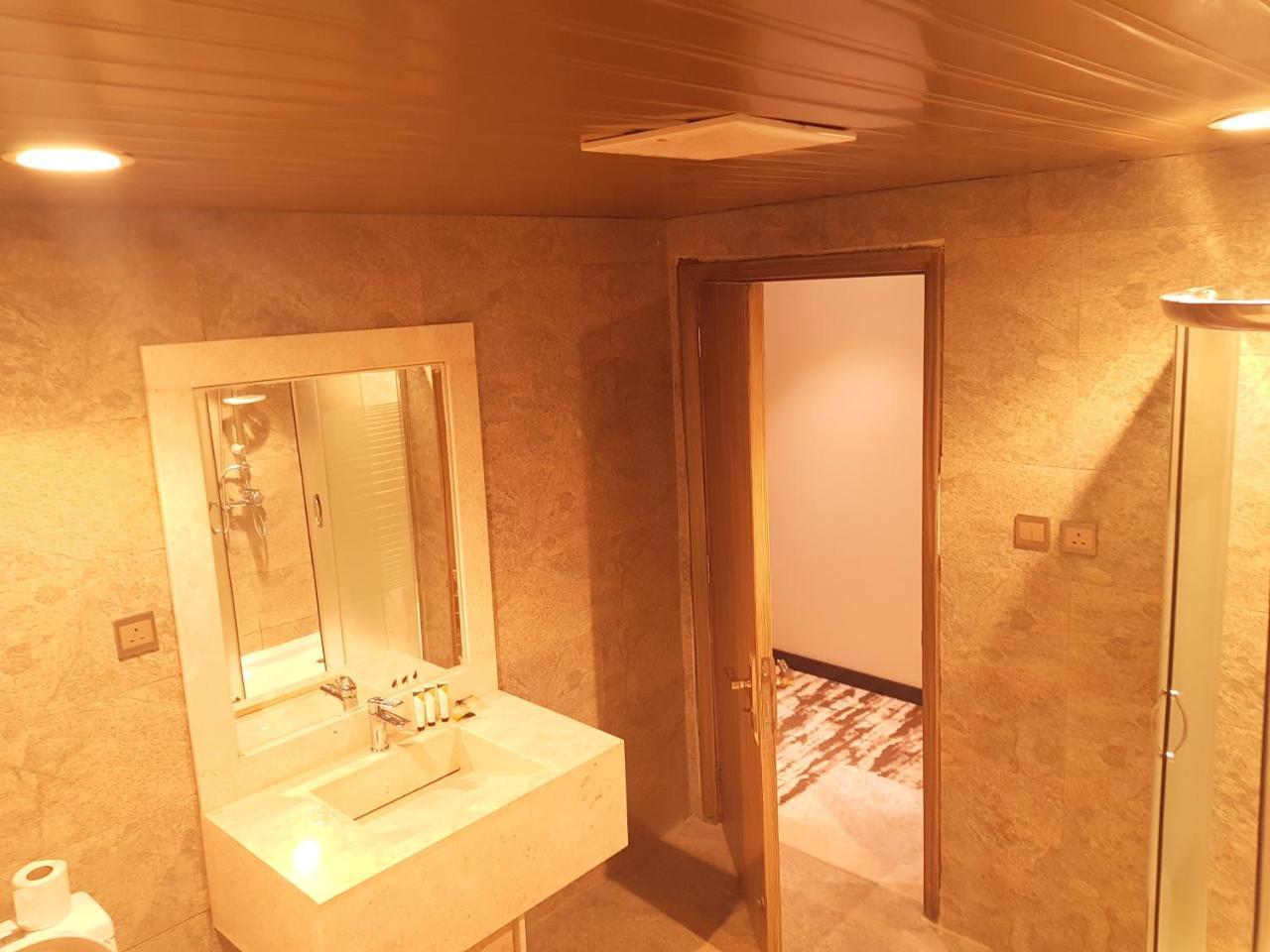 Azd Hotel Άμπχα Εξωτερικό φωτογραφία