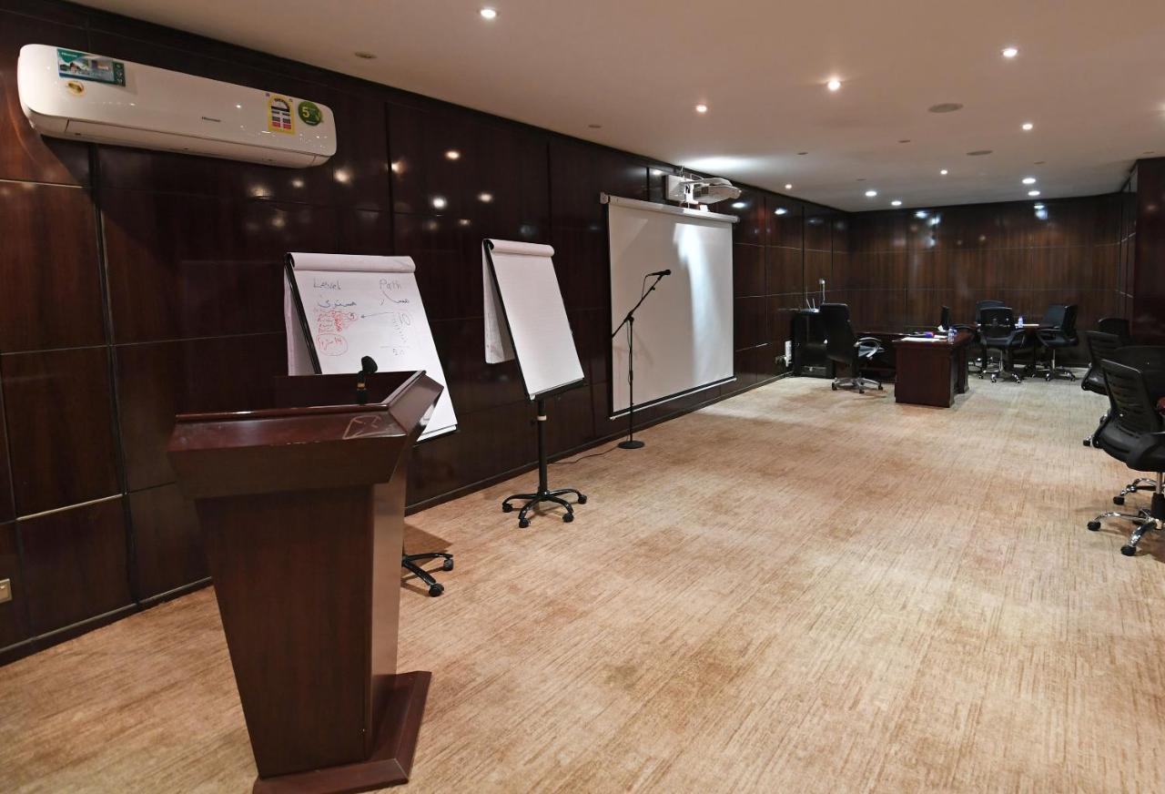 Azd Hotel Άμπχα Εξωτερικό φωτογραφία